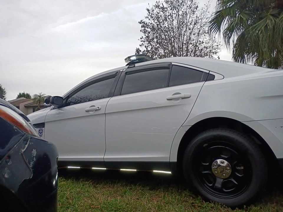 2019 Ford Taurus 6th Gen - Image 4 of 10