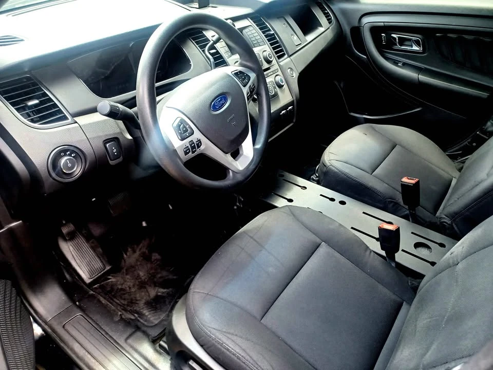 2019 Ford Taurus - Image 8 of 11