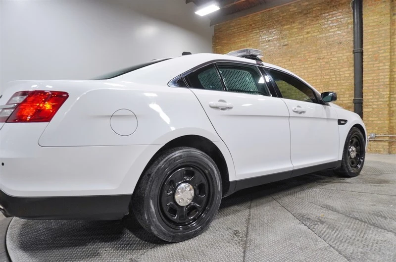 2019 Ford Taurus 6th Gen - Image 12 of 12