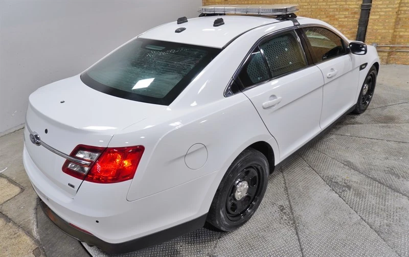 2019 Ford Taurus 6th Gen - Image 11 of 12
