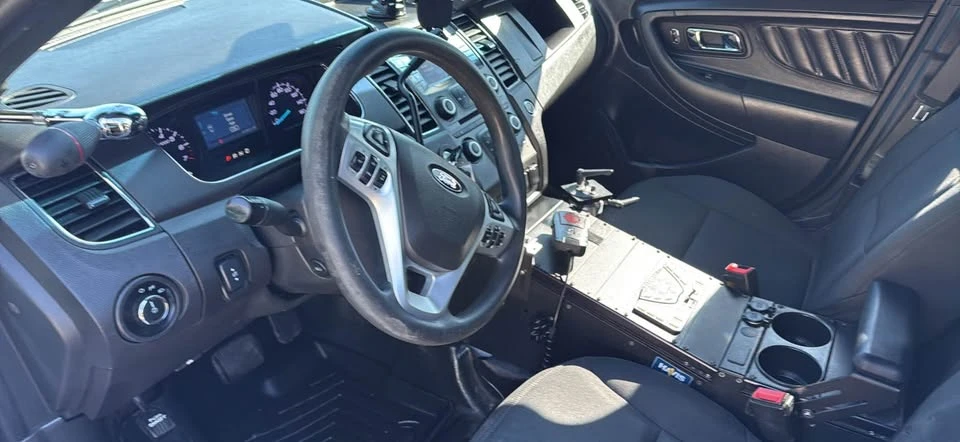 2019 Ford Taurus 6th Gen - Image 8 of 11