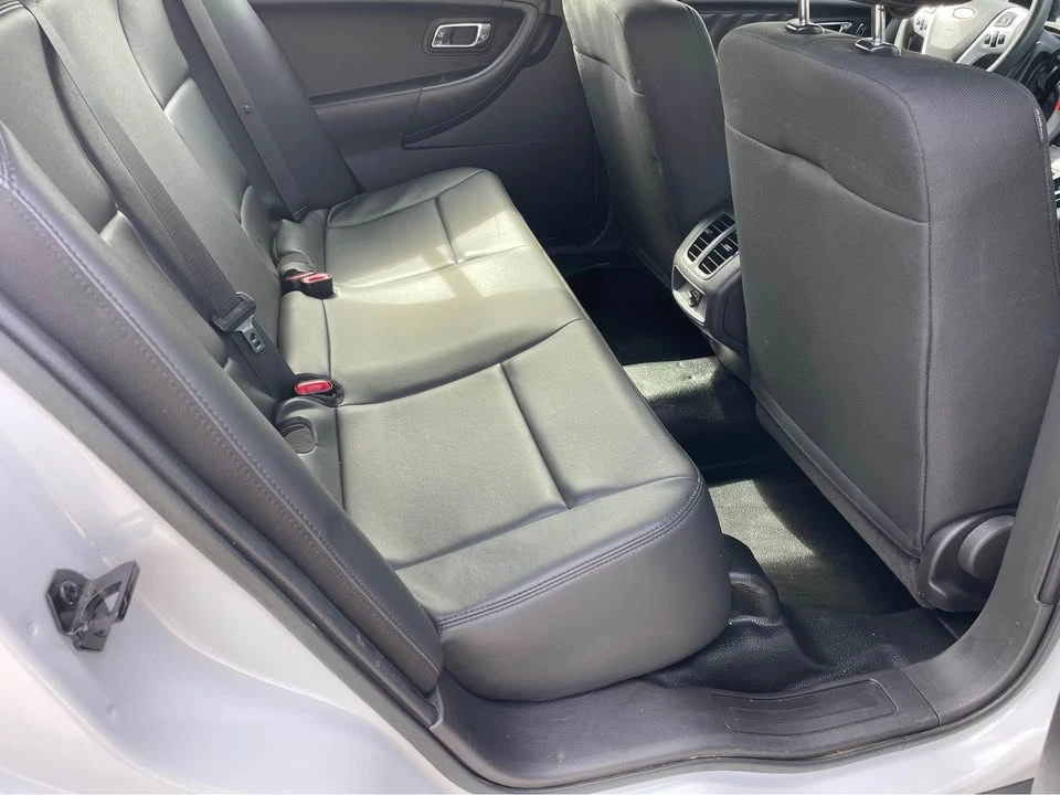 2019 Ford Taurus 6th Gen - Image 16 of 18