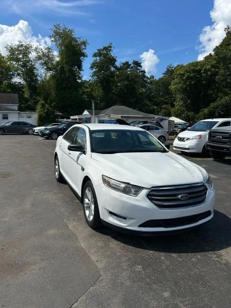 2019 Ford Taurus 6th Gen - Image 3 of 12
