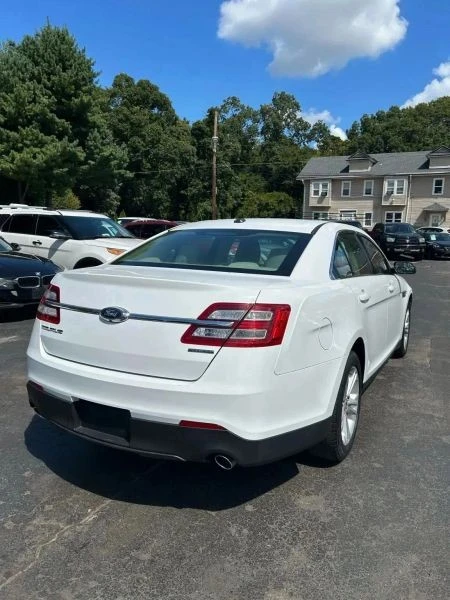 2019 Ford Taurus 6th Gen - Image 7 of 12