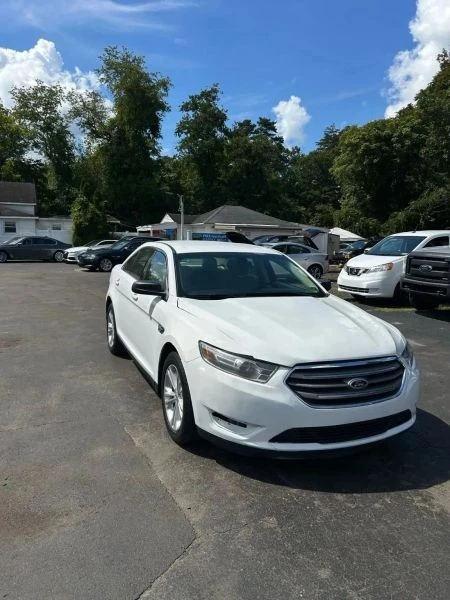 2019 Ford Taurus 6th Gen - Image 3 of 12