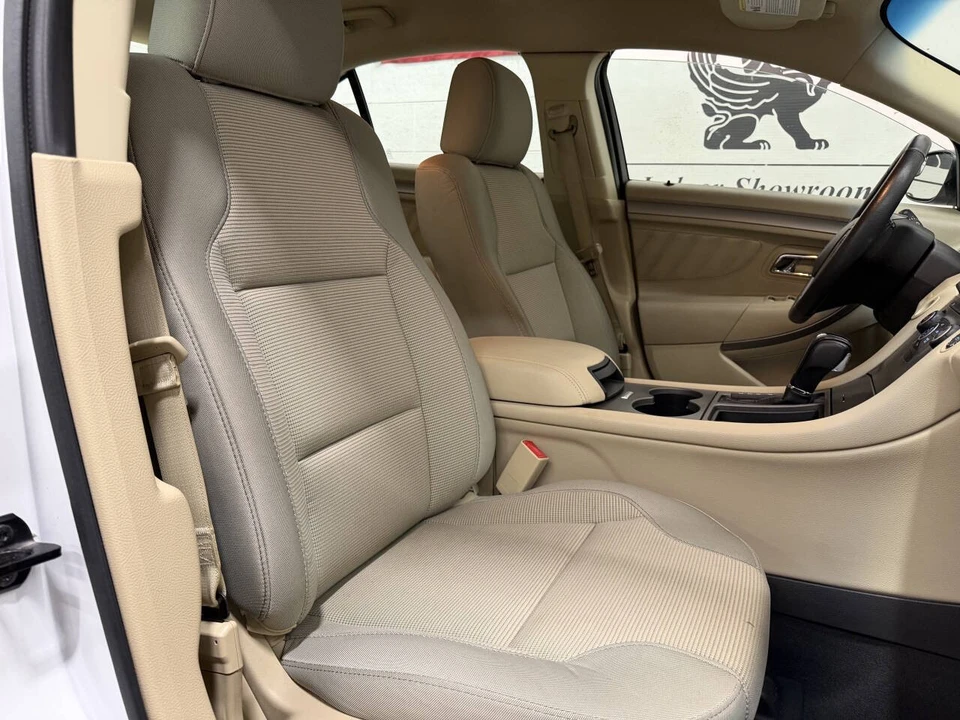 2019 Ford Taurus 6th Gen - Image 6 of 12