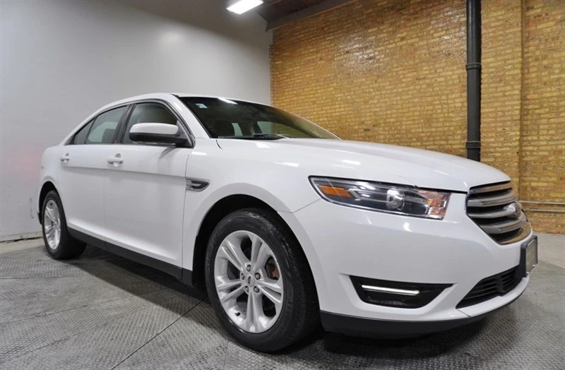 2019 Ford Taurus 6th Gen - Image 6 of 12