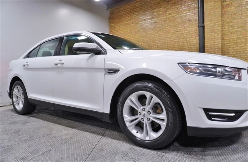 2019 Ford Taurus 6th Gen - Image 8 of 12