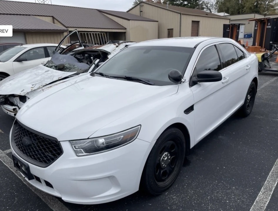 2019 Ford Taurus 6th Gen - Image 2 of 5