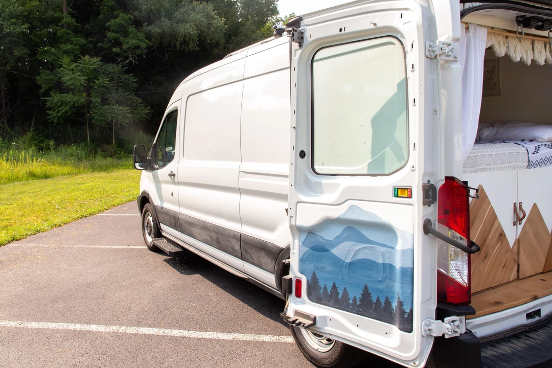 2019 Ford Transit - Image 24 of 31
