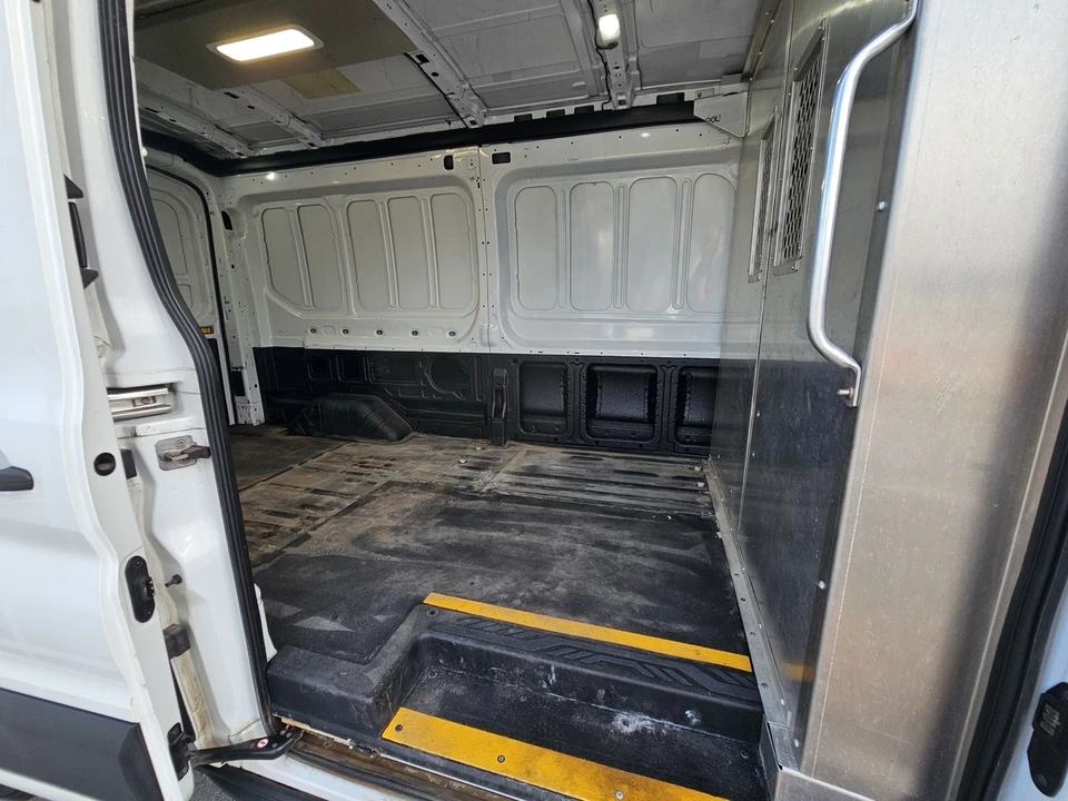 2019 Ford Transit - Image 24 of 31