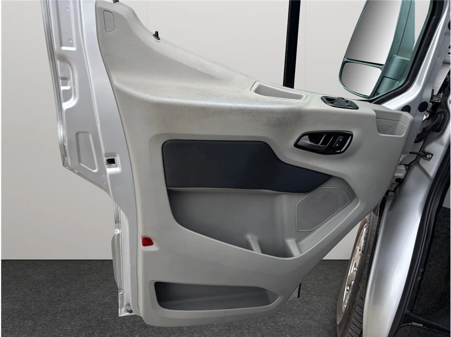 2019 Ford Transit - Image 20 of 21