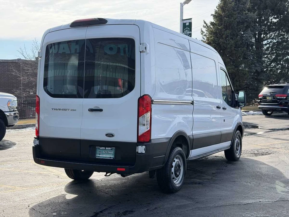 2019 Ford Transit - Image 10 of 31