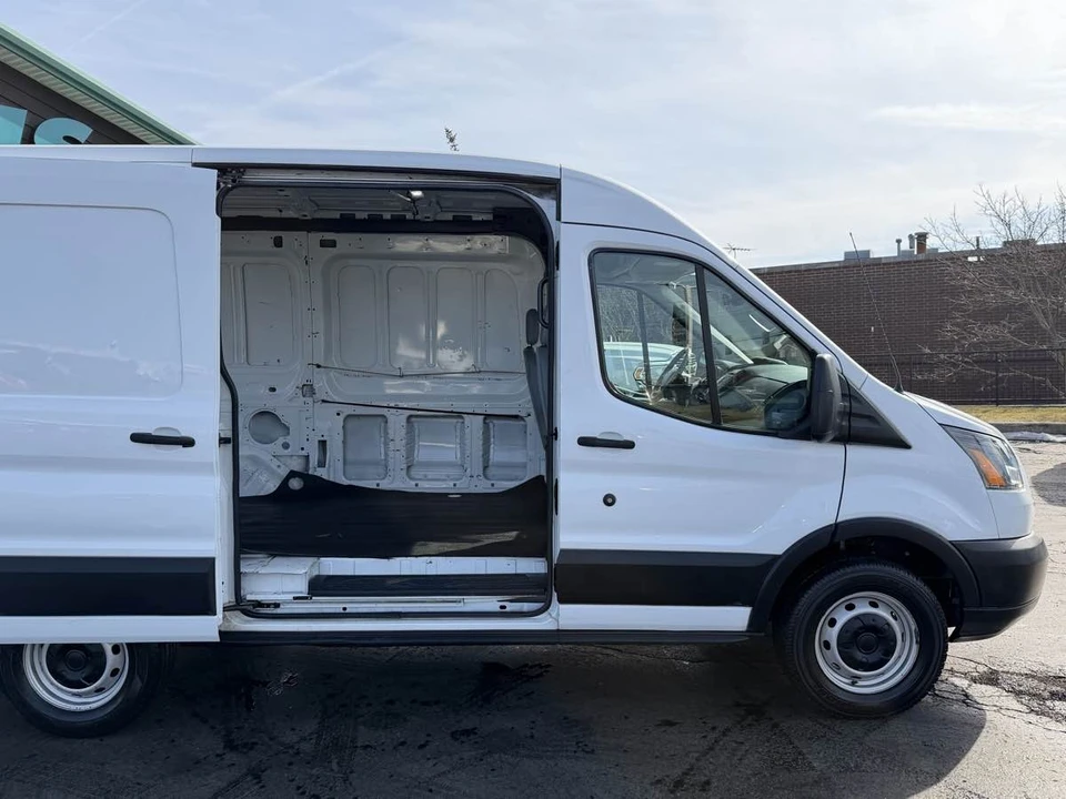 2019 Ford Transit - Image 22 of 31
