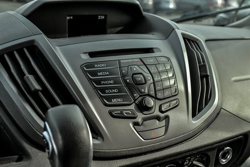 2019 Ford Transit - Image 19 of 22