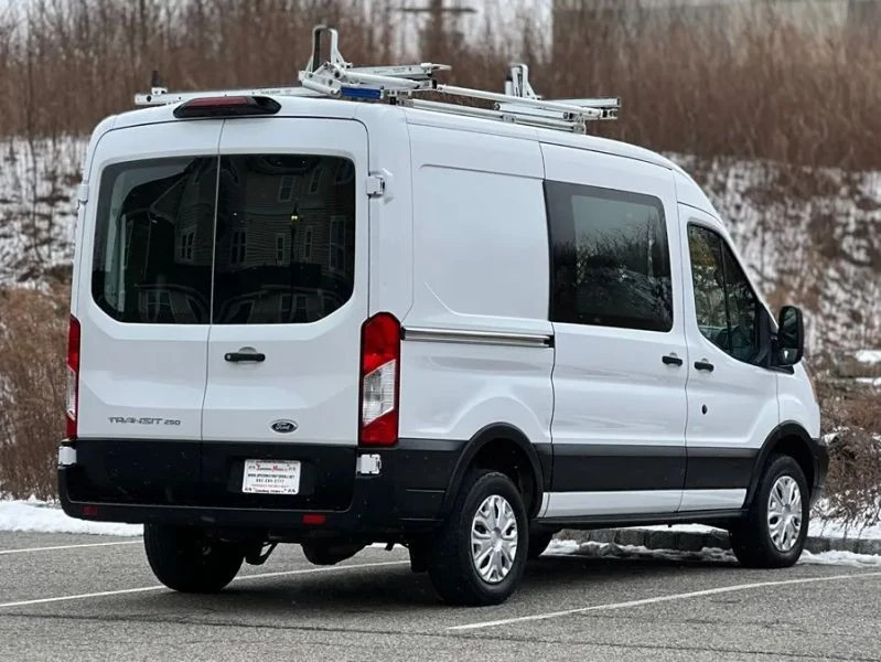 2019 Ford Transit - Image 8 of 12