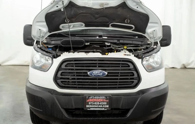 2019 Ford Transit - Image 2 of 8