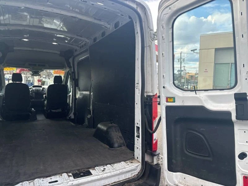 2019 Ford Transit - Image 11 of 12