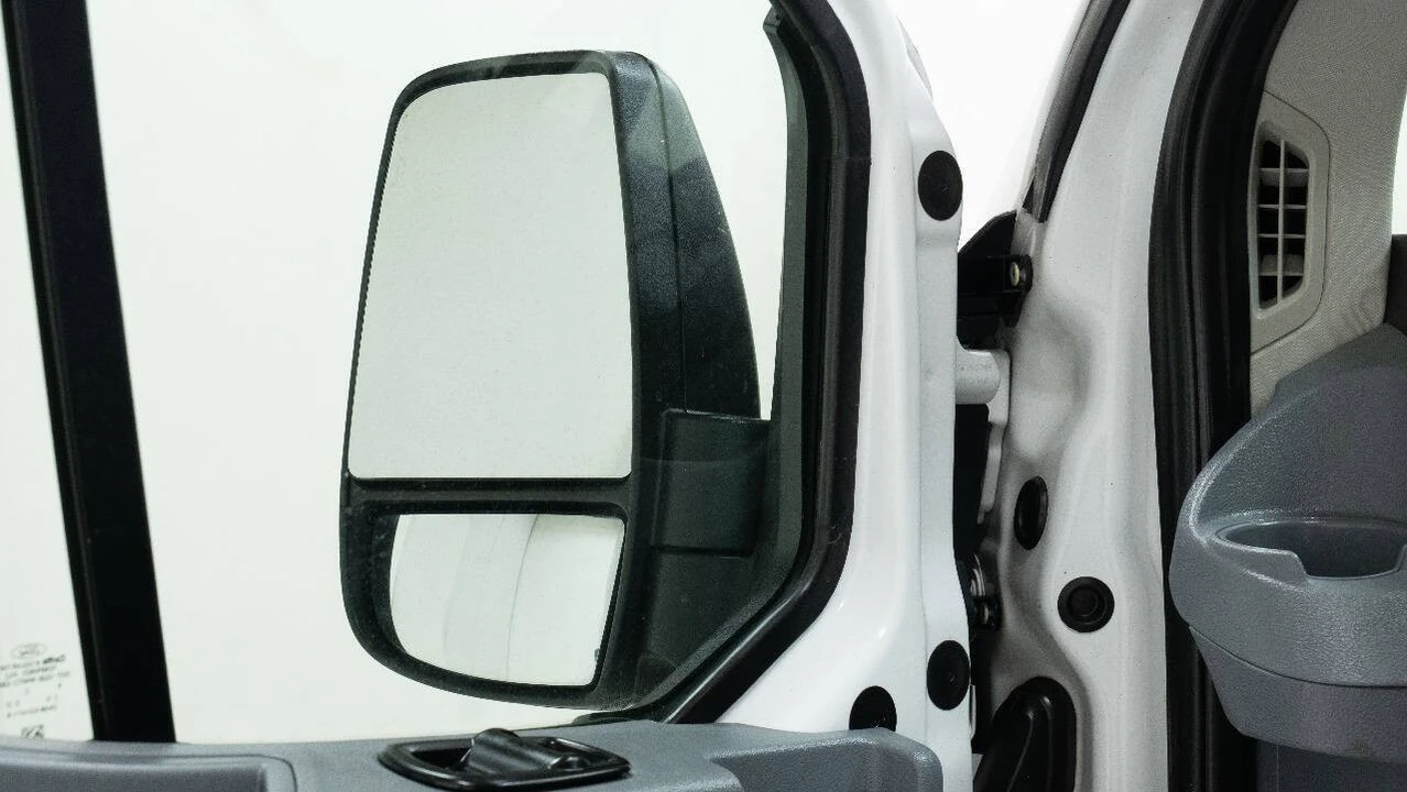 2019 Ford Transit - Image 11 of 12