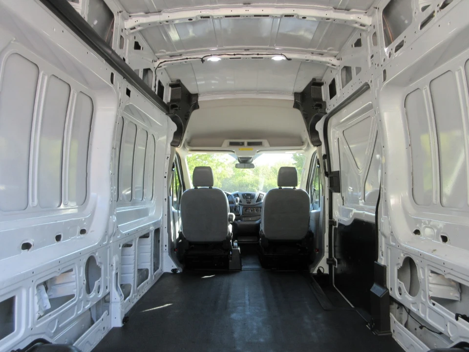 2019 Ford Transit - Image 13 of 21