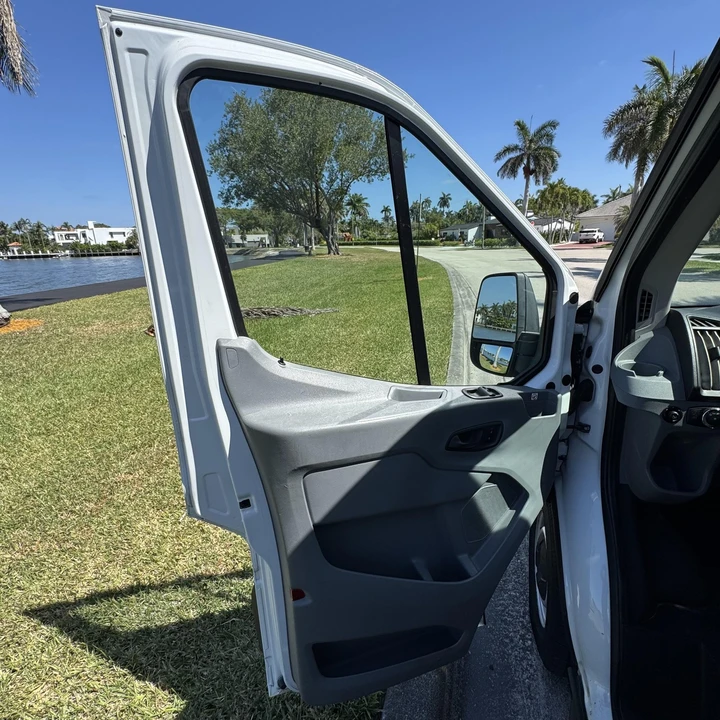 2019 Ford Transit - Image 9 of 12