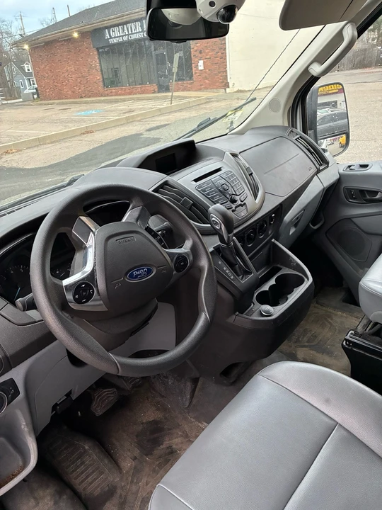 2019 Ford Transit - Image 13 of 17