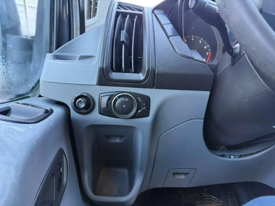 2019 Ford Transit - Image 13 of 21