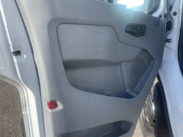 2019 Ford Transit - Image 16 of 31