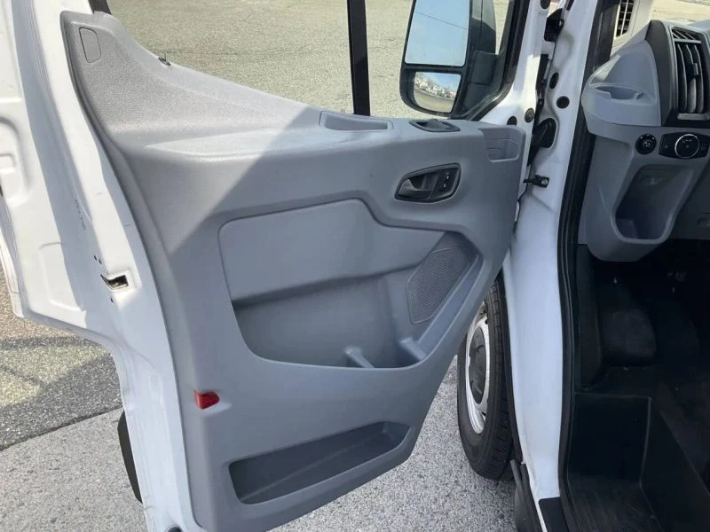 2019 Ford Transit - Image 11 of 12