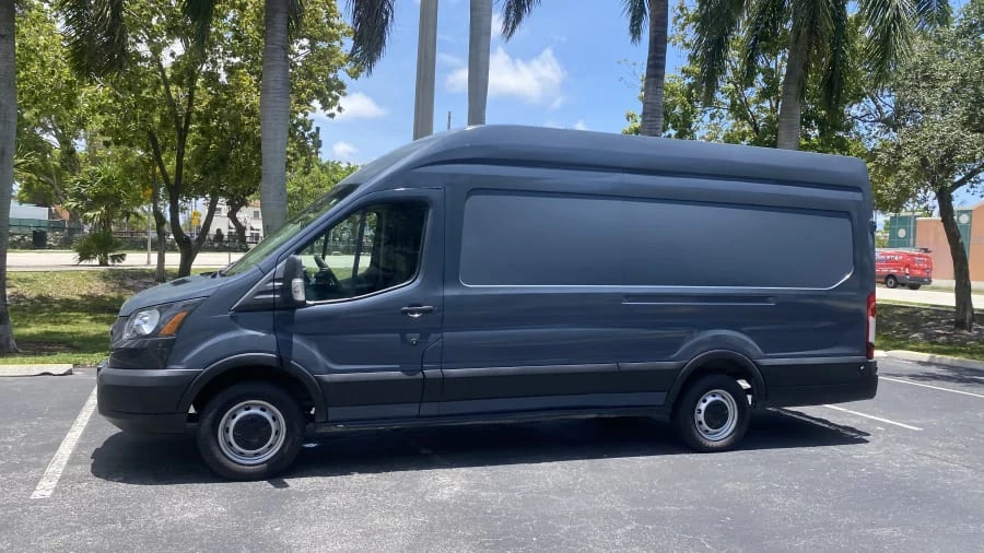 2019 Ford Transit - Image 2 of 11
