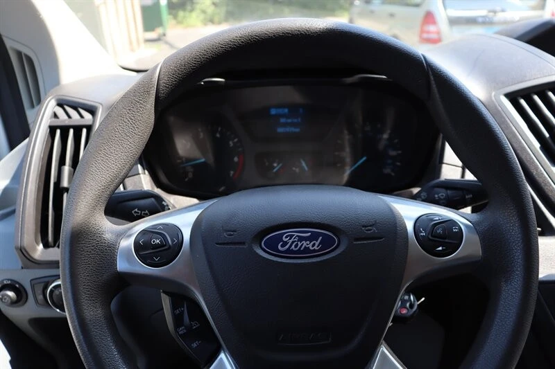 2019 Ford Transit - Image 9 of 31