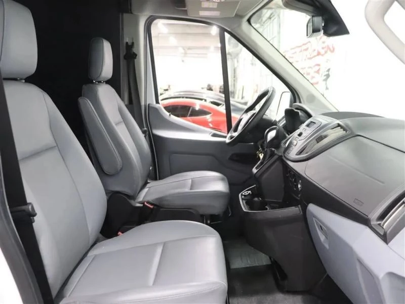 2019 Ford Transit - Image 11 of 12
