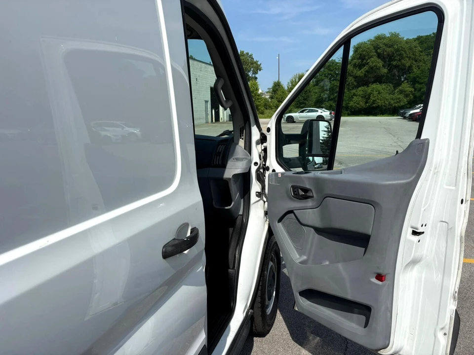 2019 Ford Transit - Image 15 of 21