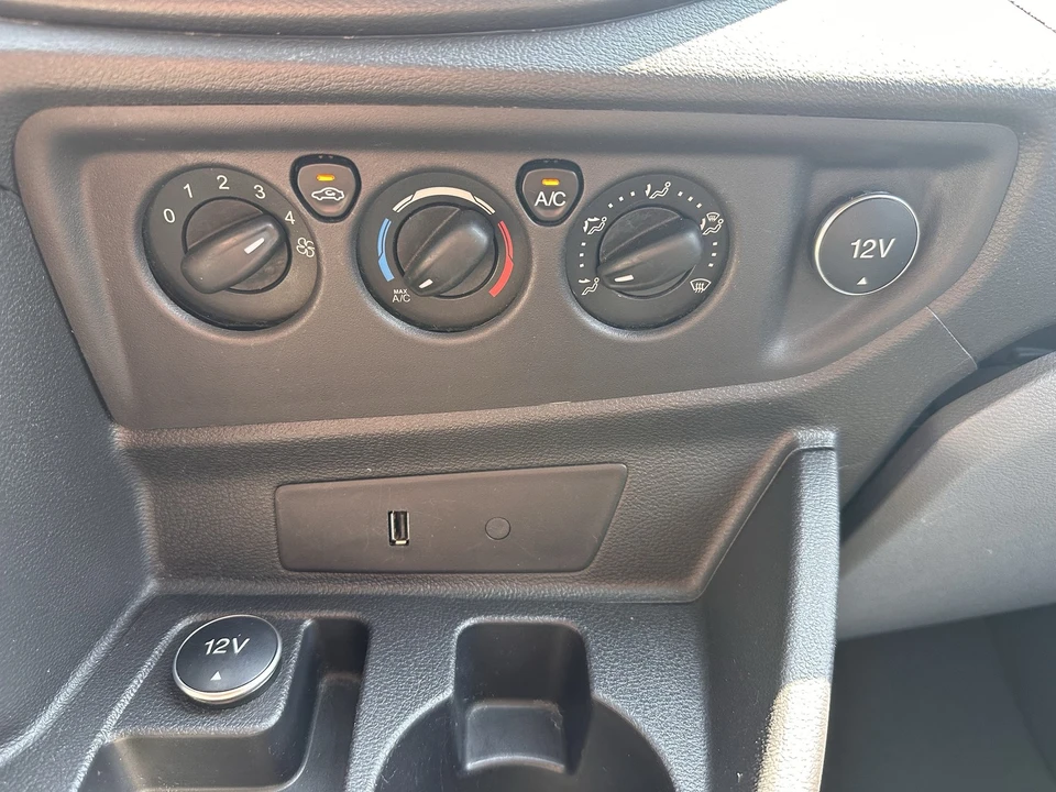 2019 Ford Transit - Image 25 of 29