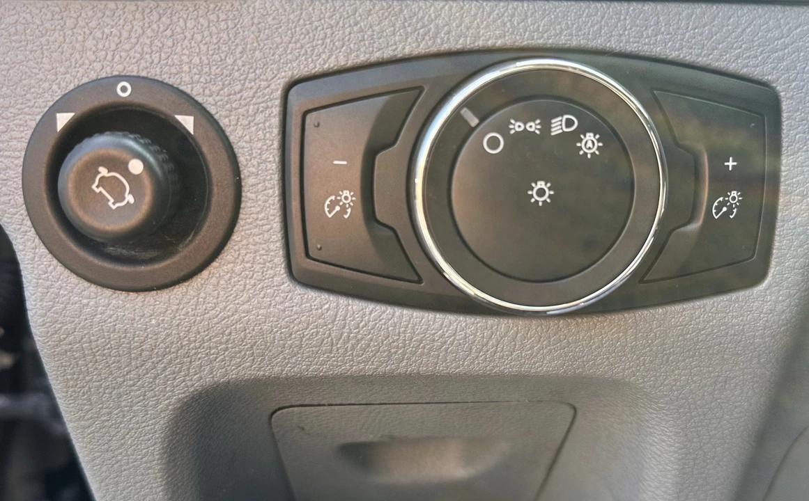 2019 Ford Transit - Image 16 of 29