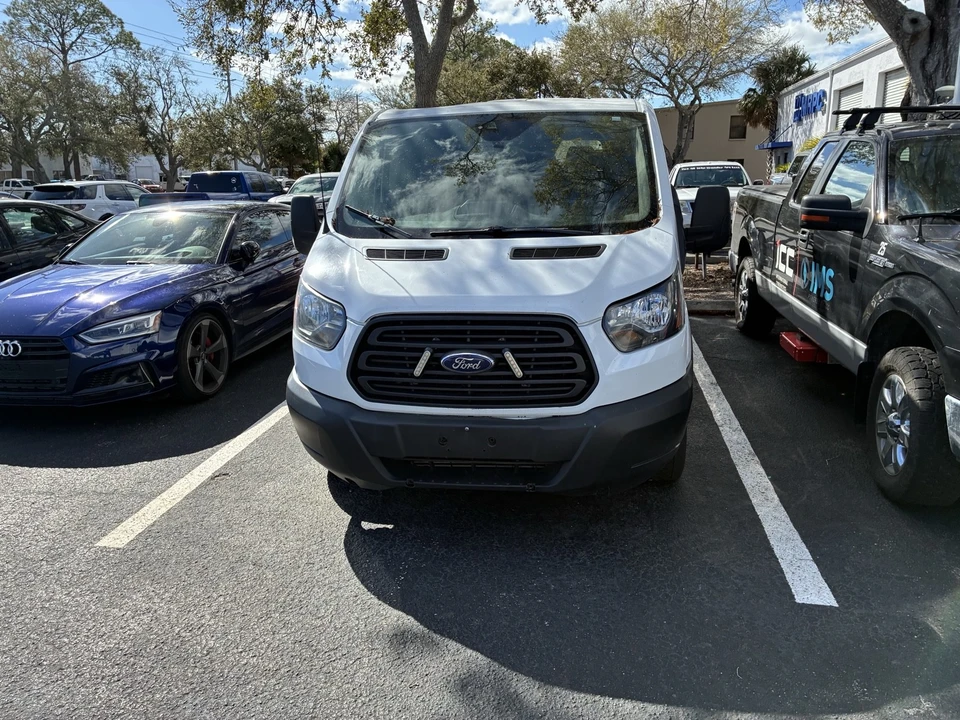 2019 Ford Transit - Image 2 of 17