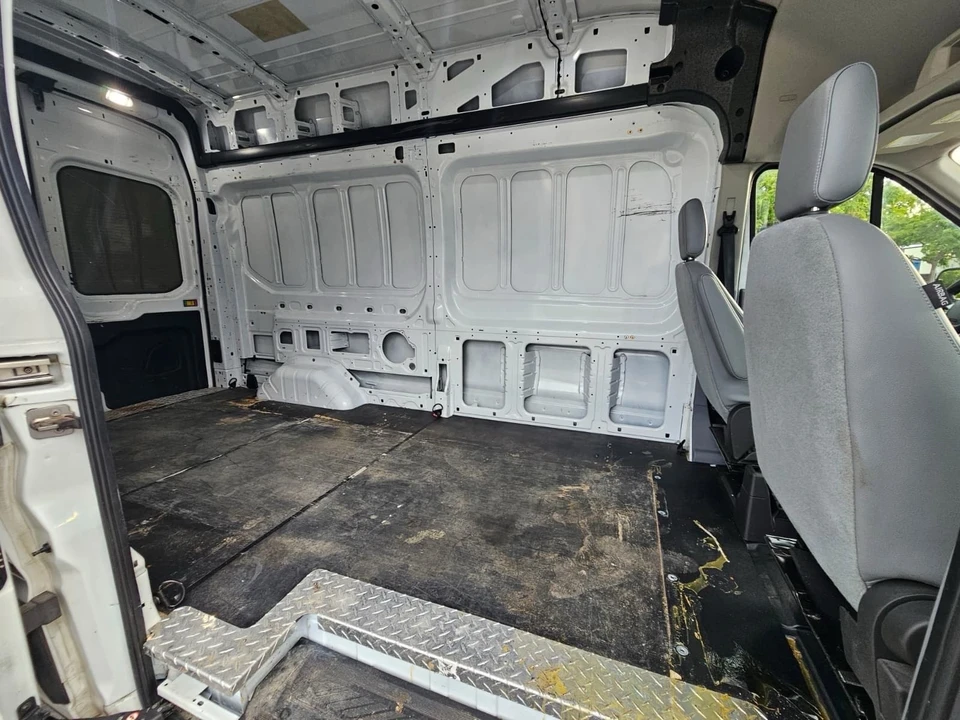 2019 Ford Transit - Image 22 of 30