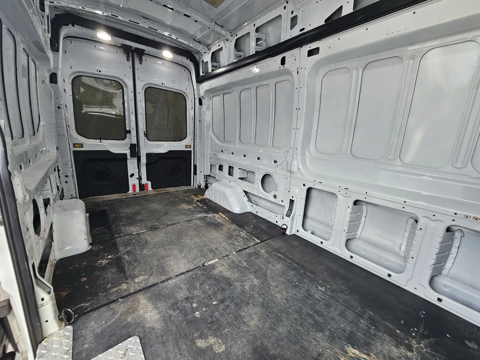 2019 Ford Transit - Image 9 of 30