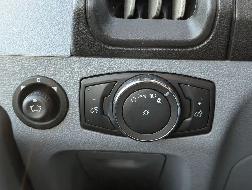 2019 Ford Transit - Image 10 of 20
