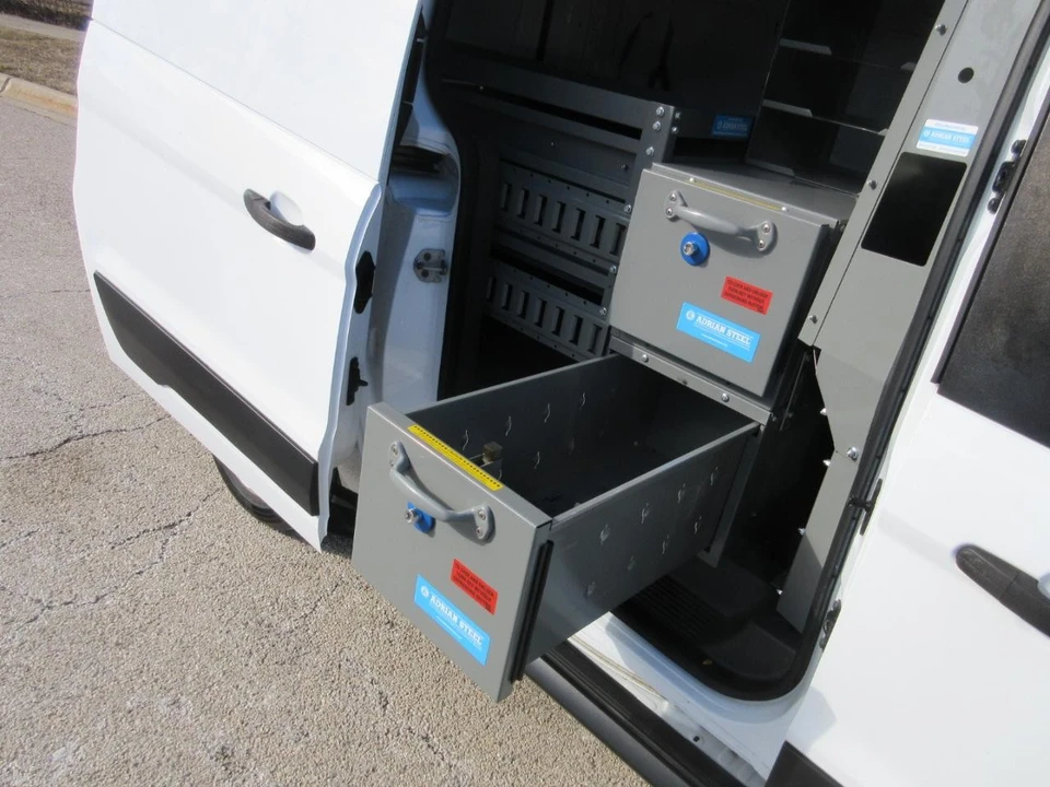 2019 Ford Transit Connect - Image 16 of 21
