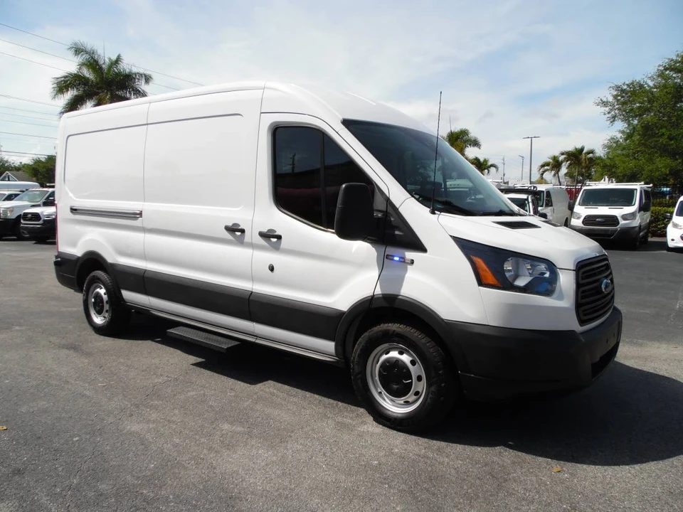 2019 Ford Transit - Image 2 of 21