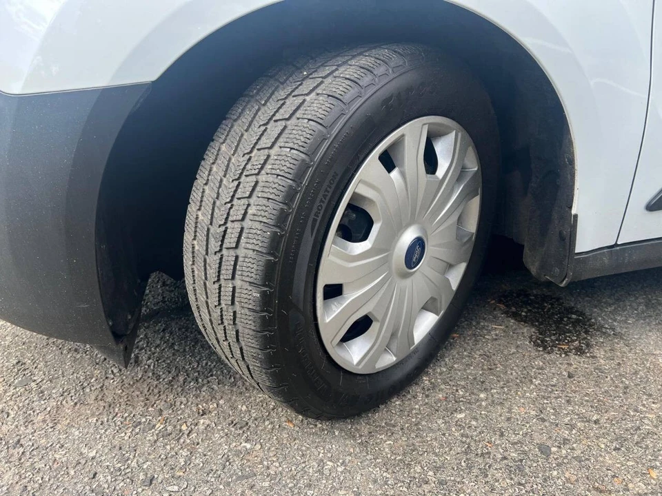 2019 Ford Transit Connect - Image 14 of 19