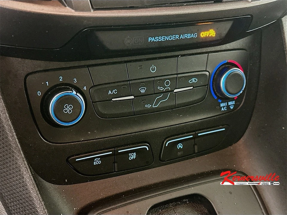 2019 Ford Transit Connect - Image 18 of 21