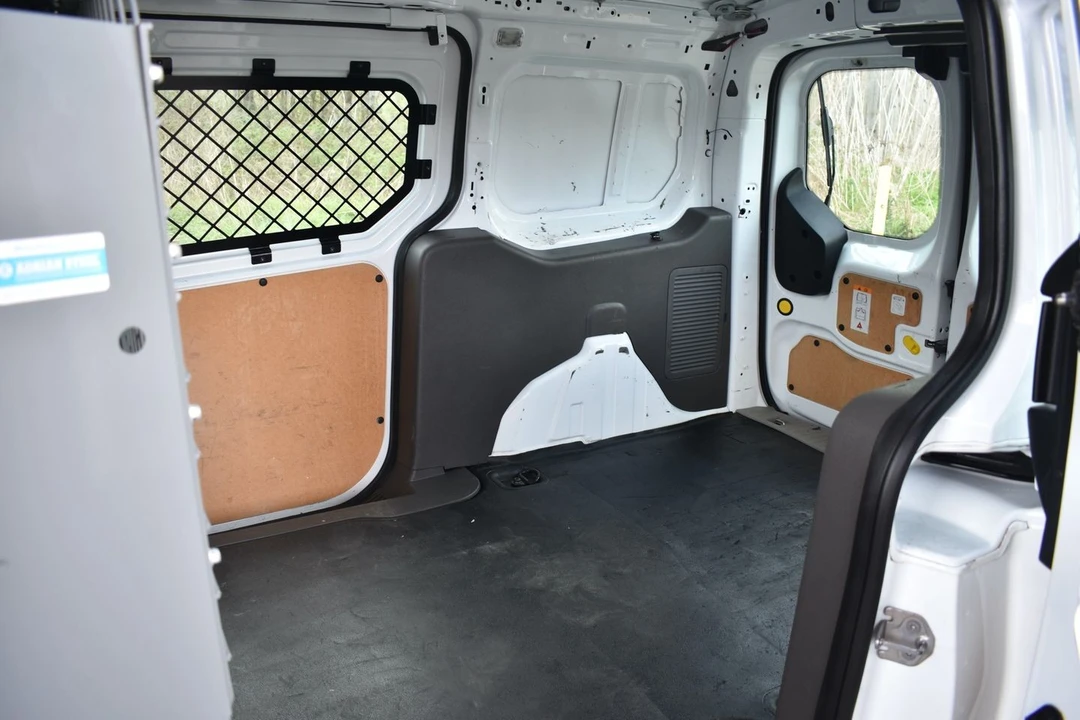 2019 Ford Transit Connect - Image 15 of 19