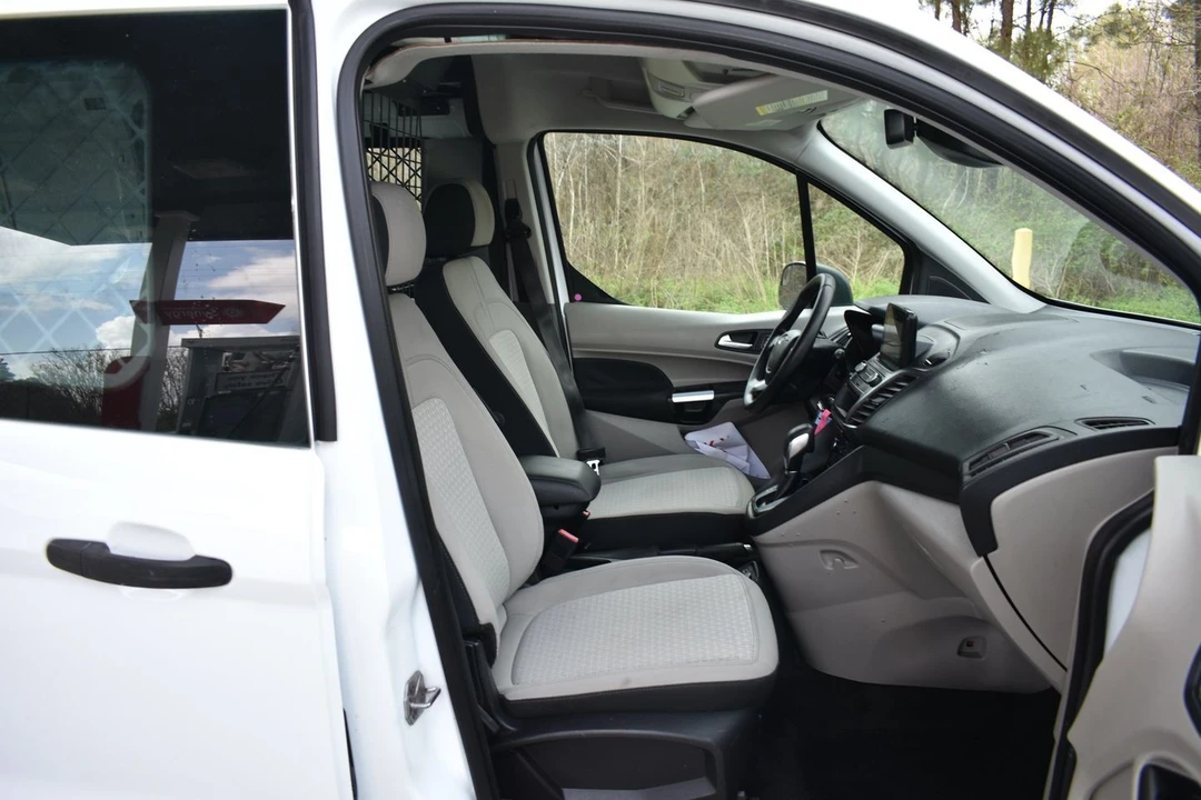 2019 Ford Transit Connect - Image 16 of 19