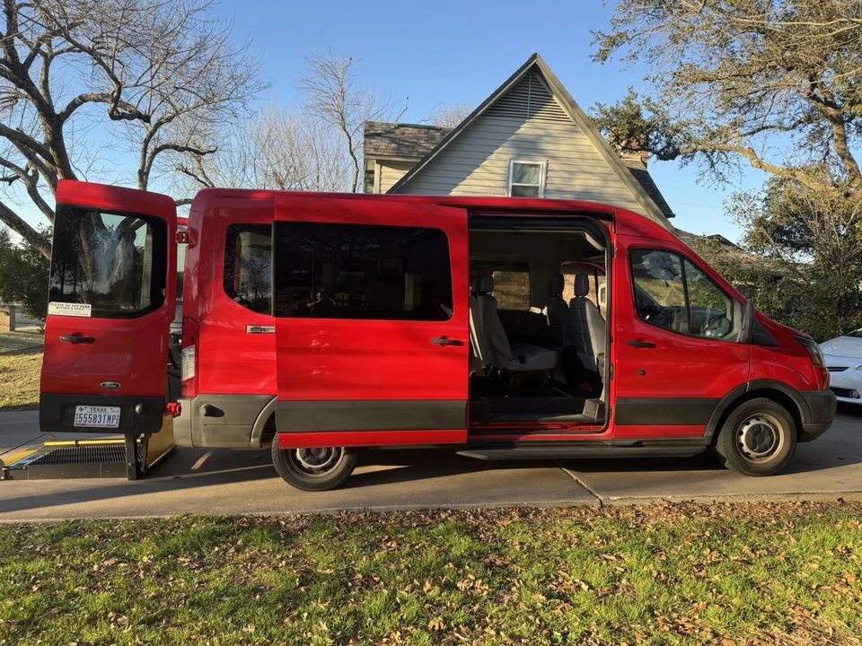 2019 Ford Transit - Image 19 of 21
