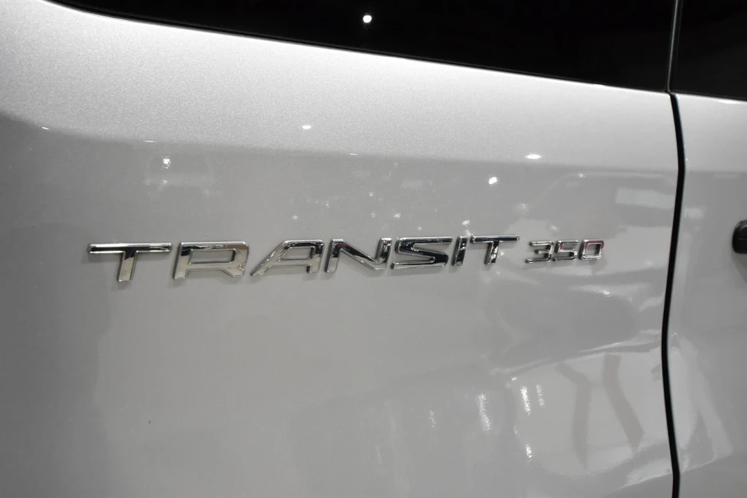 2019 Ford Transit - Image 11 of 12