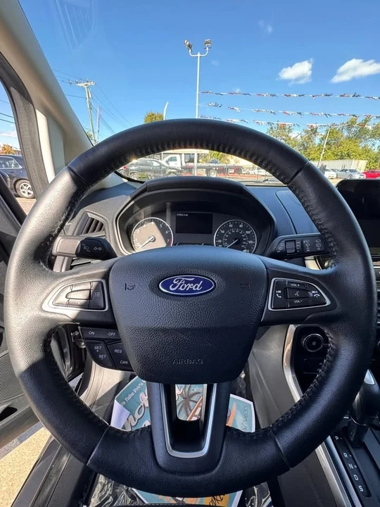 2019 Ford EcoSport - Image 12 of 17