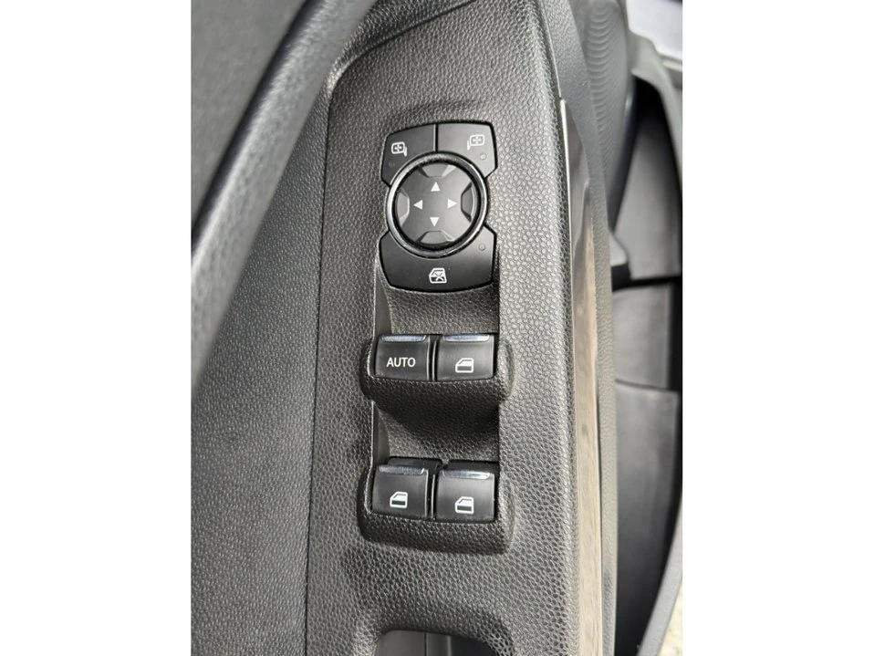 2019 Ford EcoSport - Image 15 of 19