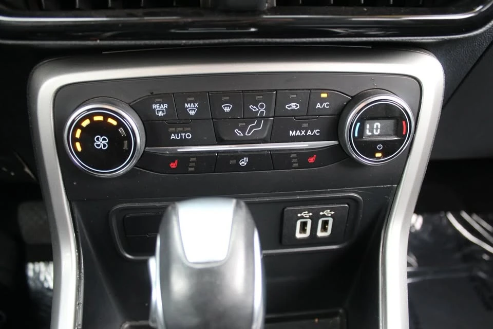 2019 Ford EcoSport - Image 14 of 20